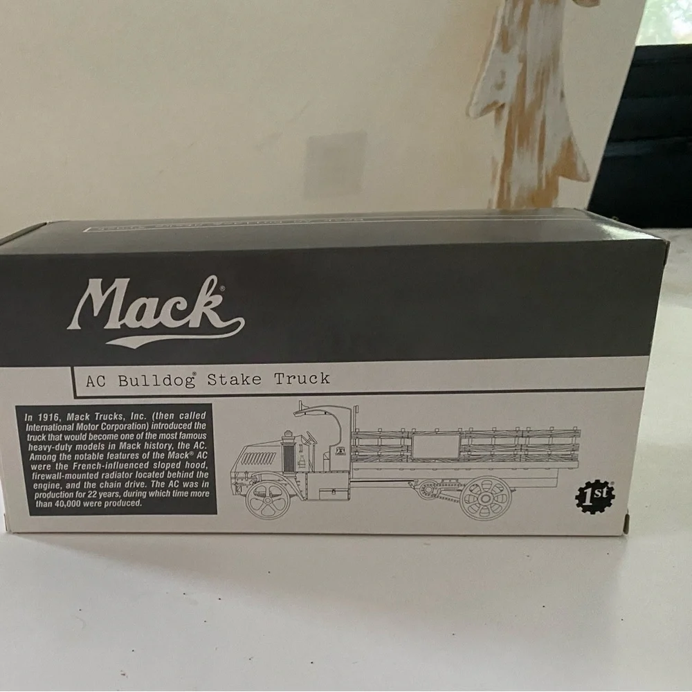 AC Bulldog Stake Truck Toy - Gray Mack